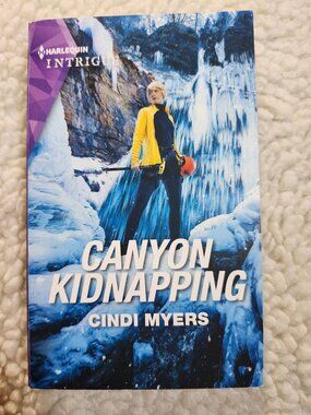 Canyon Kidnapping Cindi Myers Harlequin Intrigue Paperback 2022 Suspense Mystery
